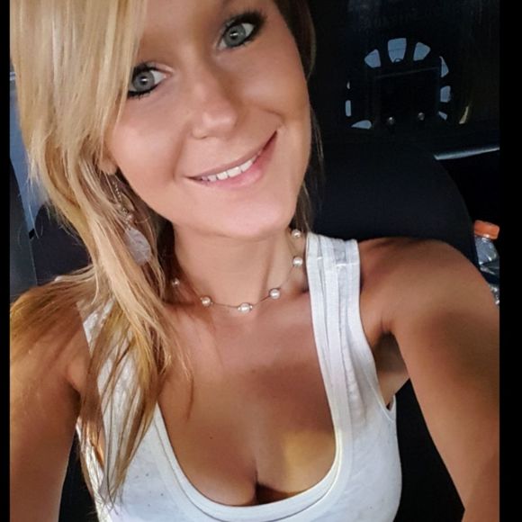 Meet your Posher, Trisha - Picture 1 of 1